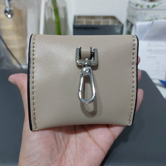 Calvin Klein Clip On Bag Coin Purse Keyring Keychain Charm Mini Wallet 2 Colors - Picture 9 of 11